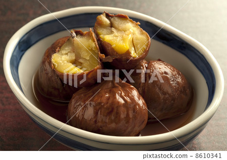 Chestnut  8610341