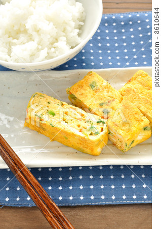 Grilled egg with vegetables Grilled egg with vegetables 8610644