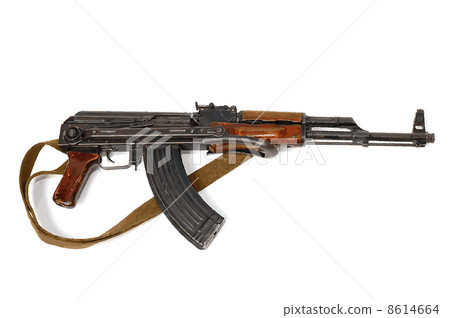 weapon is an automat Kalashnikov 8614664