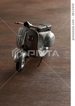 Vespa 8615930