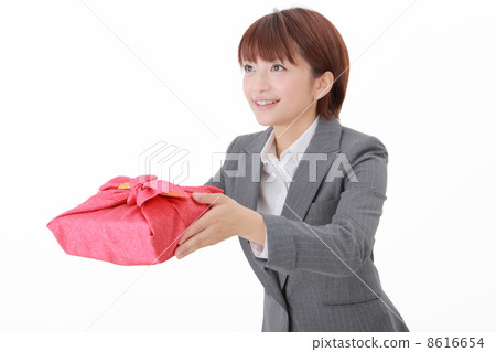 Business woman handing wrapping cloth wrapping Business woman handing wrapping cloth wrapping 8616654