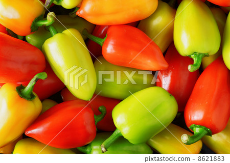 Fresh sweet peppers. Vegetable background 8621883