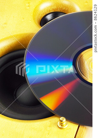 Loudspeaker and cd Loudspeaker and cd 8624129