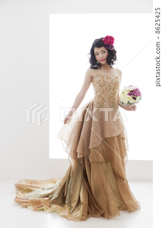 Women in color dress 8625425