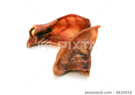 dog chews - dry pigs ears 8630916
