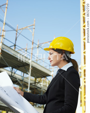 female engineer female engineer 8632720