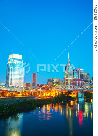Downtown Nashville cityscape in the morning 8648065
