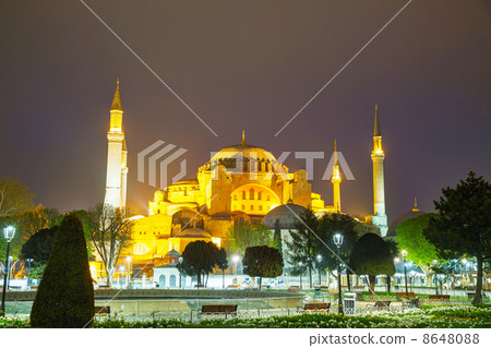 Hagia Sophia in Istanbul, Turkey Hagia Sophia in Istanbul, Turkey 8648088