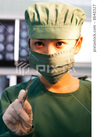 Surgeon Surgeon 8648327