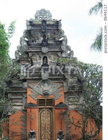Ubud Royal Palace "Prisaren Agung" (Ubud / Bali / Indonesia) Ubud Royal Palace "Prisaren Agung" (Ubud / Bali / Indonesia) 8649117