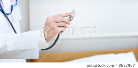 Stethoscope and doctor 8652967