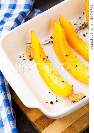 Baked pumpkin Baked pumpkin 8654781