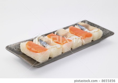 Persimmon leaf sushi 8655856