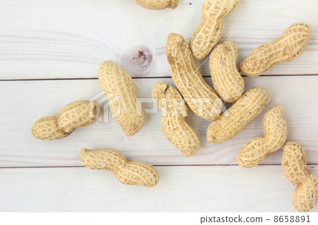 Peanuts Peanuts 8658891