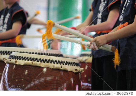 Japanese drum  8662578