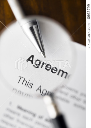 magnifying glass 8662799