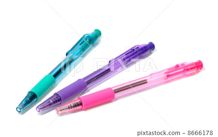 Multicolored transparent pens 8666178