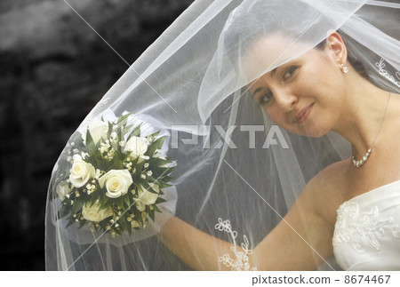 Beautiful bride Beautiful bride 8674467