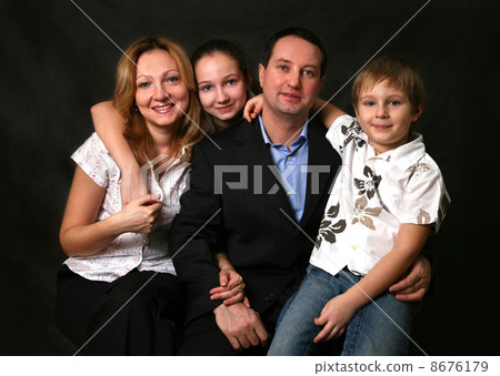 Family Family 8676179