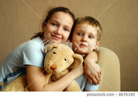The brother and the sister The brother and the sister 8676180