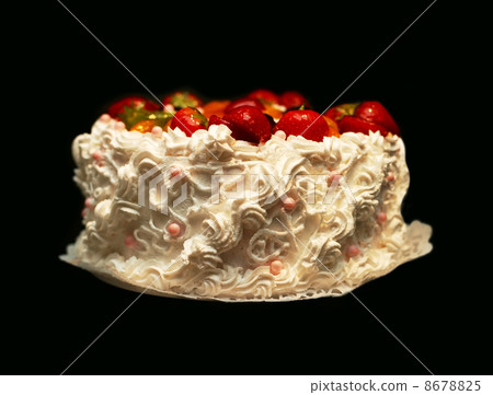 Pie with a strawberry 8678825