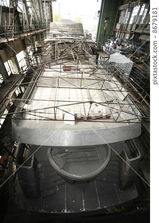Shipbuilding 8679181
