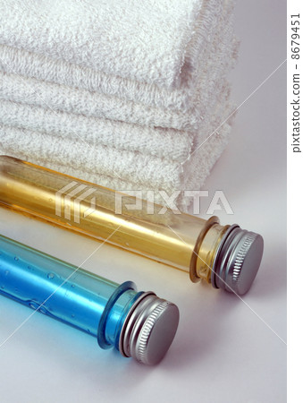 Towels and soap Towels and soap 8679451