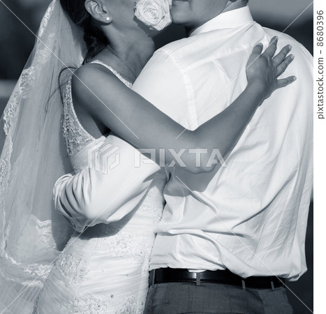 First dance First dance 8680396