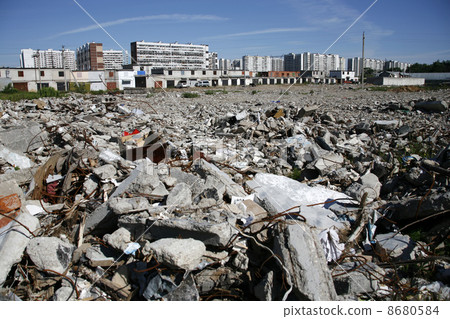 Dump of dust 8680584