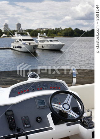 Yacht deckhouse Yacht deckhouse 8681144