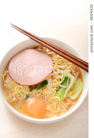 火腿拉麵 8684926