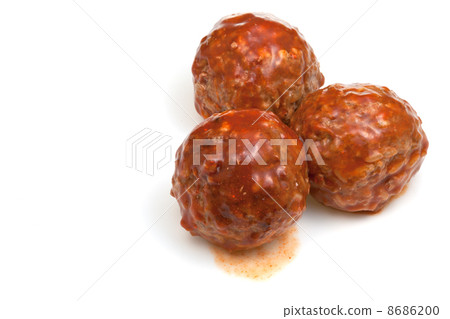 portion roasted meatballs under meat sauce 8686200