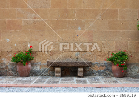 A stone bench, Tuscany, Italy A stone bench, Tuscany, Italy 8699119