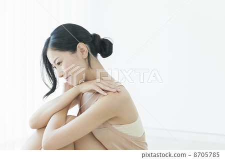 女人伸展 女人伸展 8705785