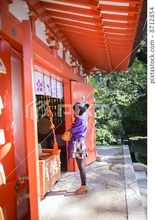 女遊客Autumn's Kamakura Eggi Tenjin 女遊客Autumn's Kamakura Eggi Tenjin 8712854