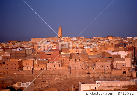 Muzab's valley distant view Muzab's valley distant view 8715582