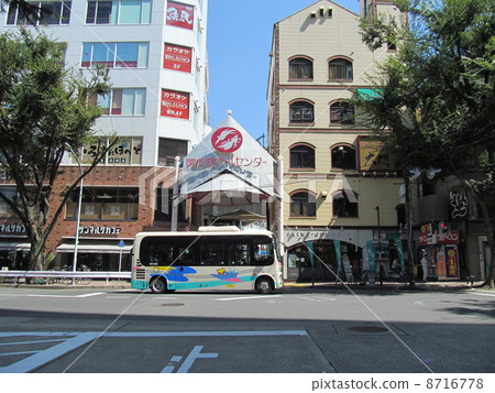 Asagaya Pearl Center and community bus 8716778