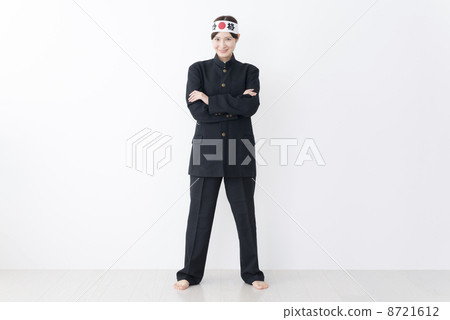 考試形象（在校跑的女人） 8721612