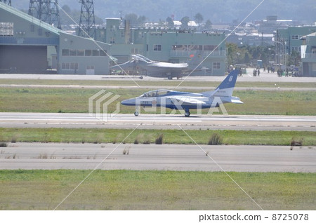 Komatsu Base Air Fair festival 8725078