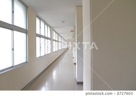 School corridor after school who no longer exists 8727603