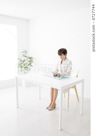 女商人 女商人 8727744