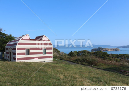 Tashiro Island 8728176