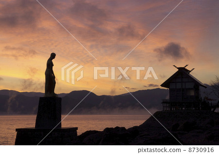 田澤湖的早晨 8730916