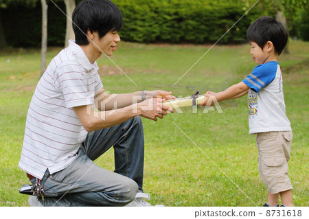 Surprise gifts for Father's Day 8731618