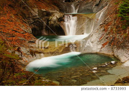 Nanatsu-kan 5-stage Falls 8733993