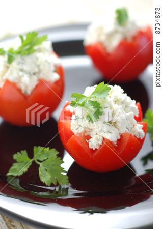 Tomatoes Stuffed with Feta 8734878