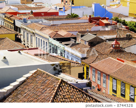 San Cristobal 8744328