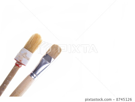 Brushes Isolated 8745126
