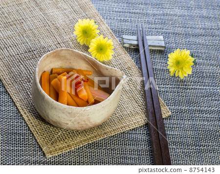 在醬油的Pickpeas碗 8754143