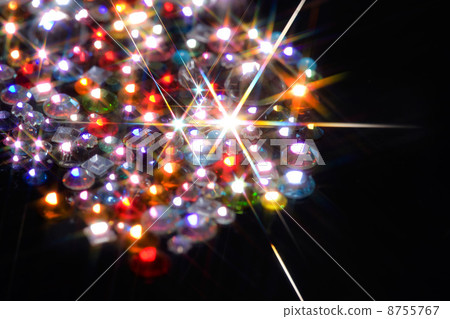 閃閃發光的施華洛世奇 8755767